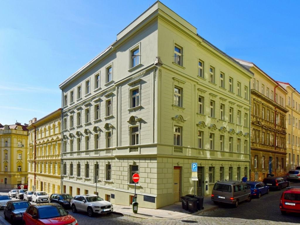 Pronájem bytu 1+1 35 m2