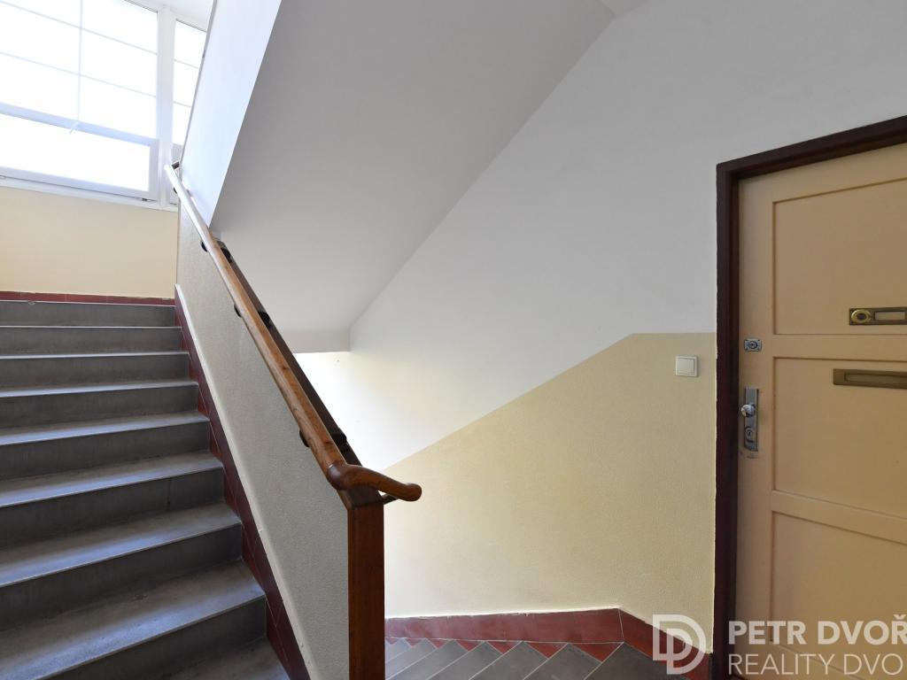 Prodej bytu 2+kk 40 m2, Praha – náhled fotky 12