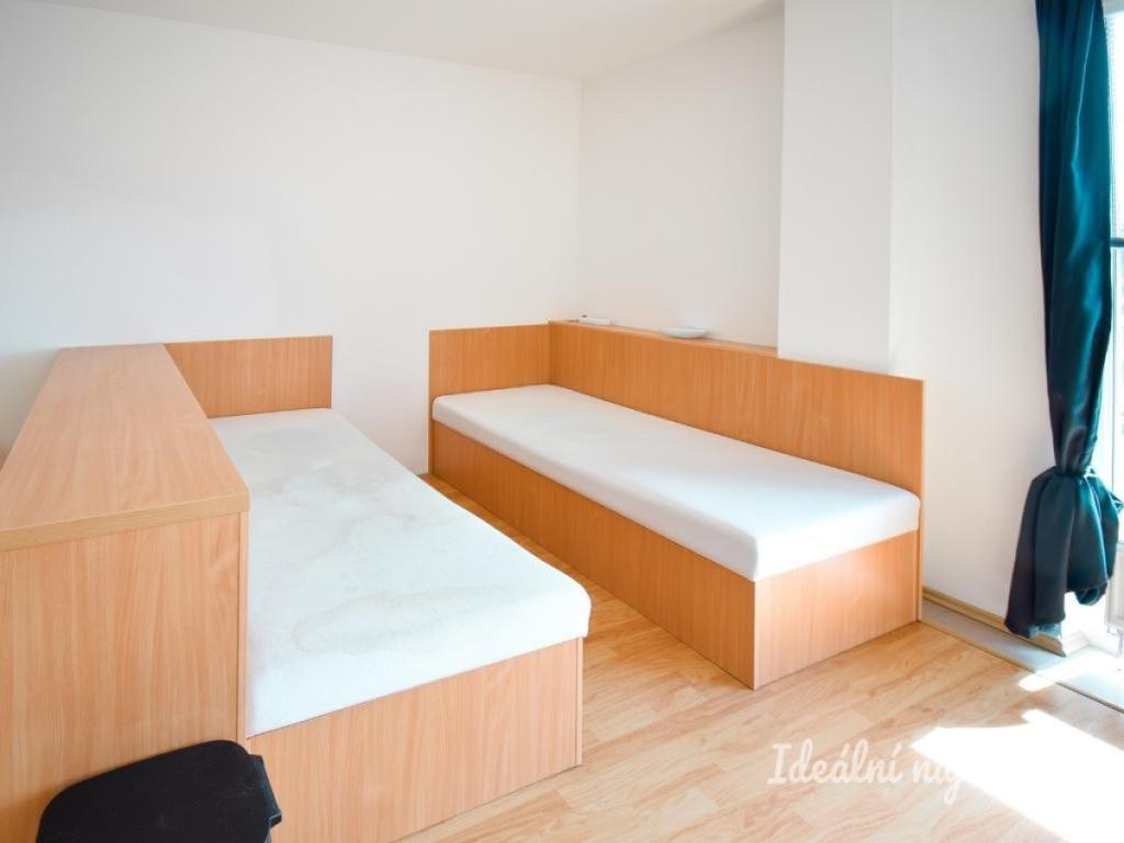 Pronájem bytu 1+kk 37 m2
