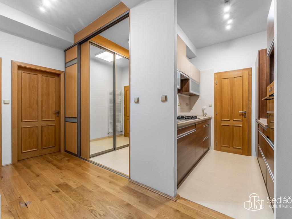 Prodej bytu 3+kk 78 m2, Praha – náhled fotky 13