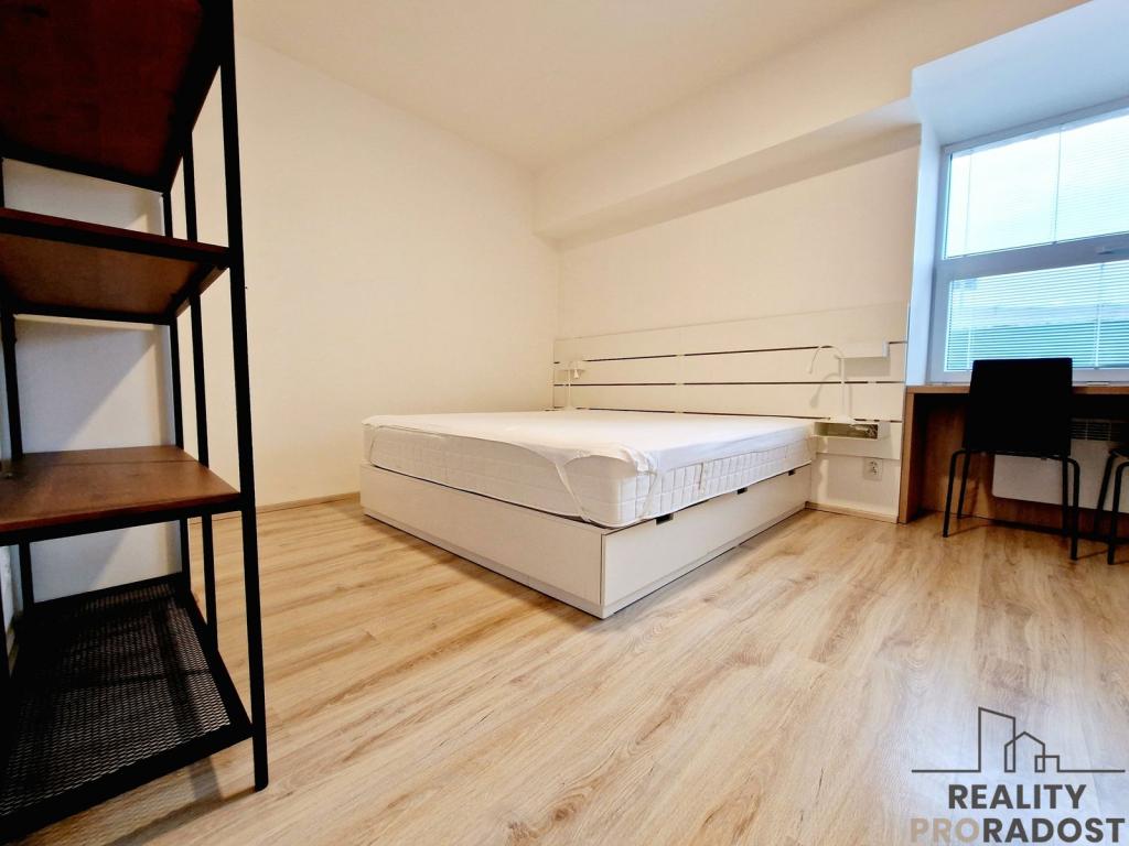 Pronájem bytu 2+kk 55 m2