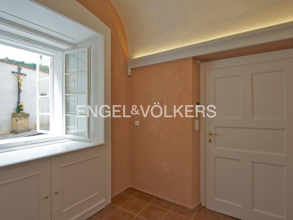 Pronájem bytu 2+1 54 m2, Praha – náhled fotky 3