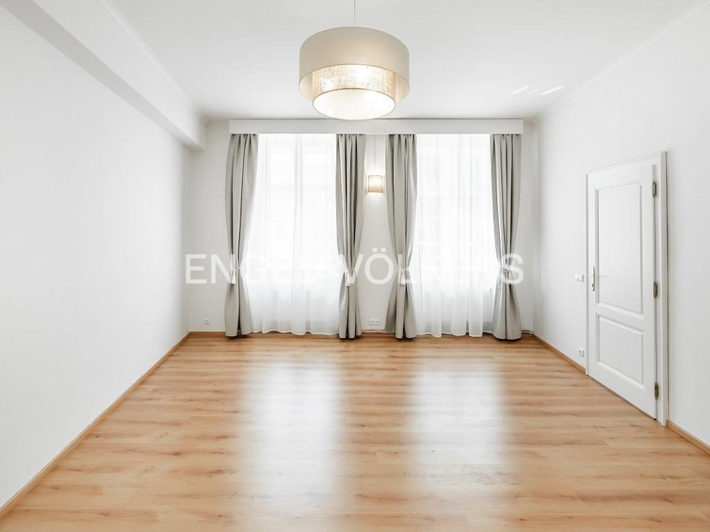 Pronájem bytu 2+1 88 m2