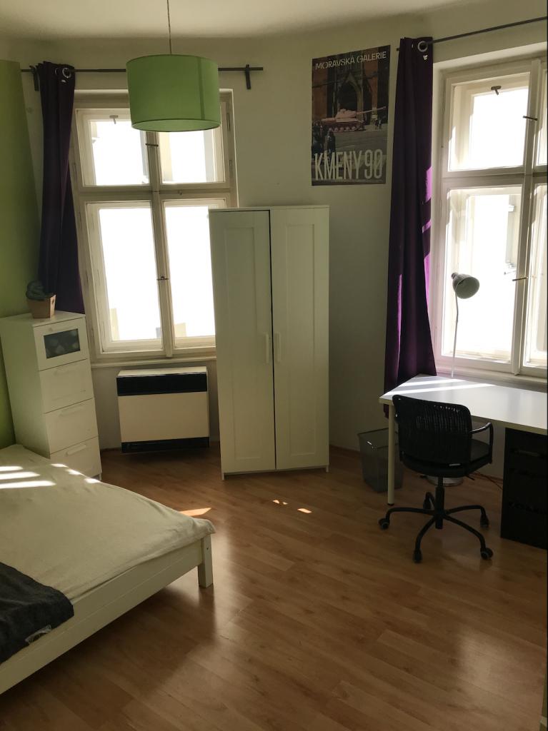 Spolubydleni bytu 1 lůžko 60 m2