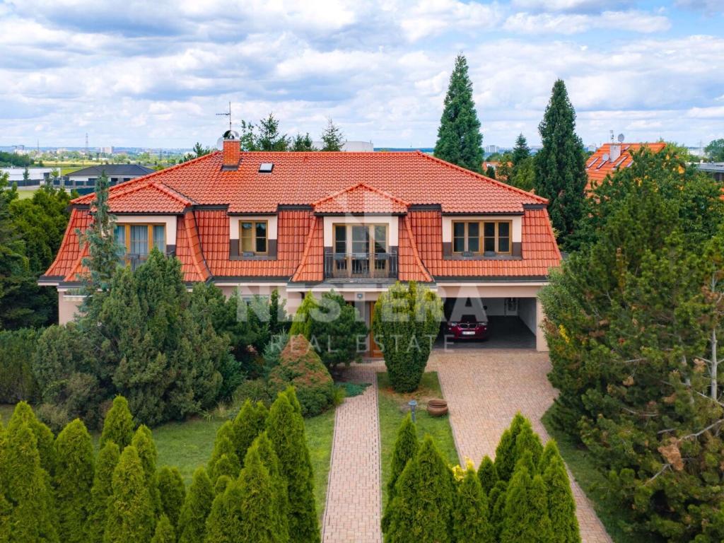 Prodej domu 444 m2
