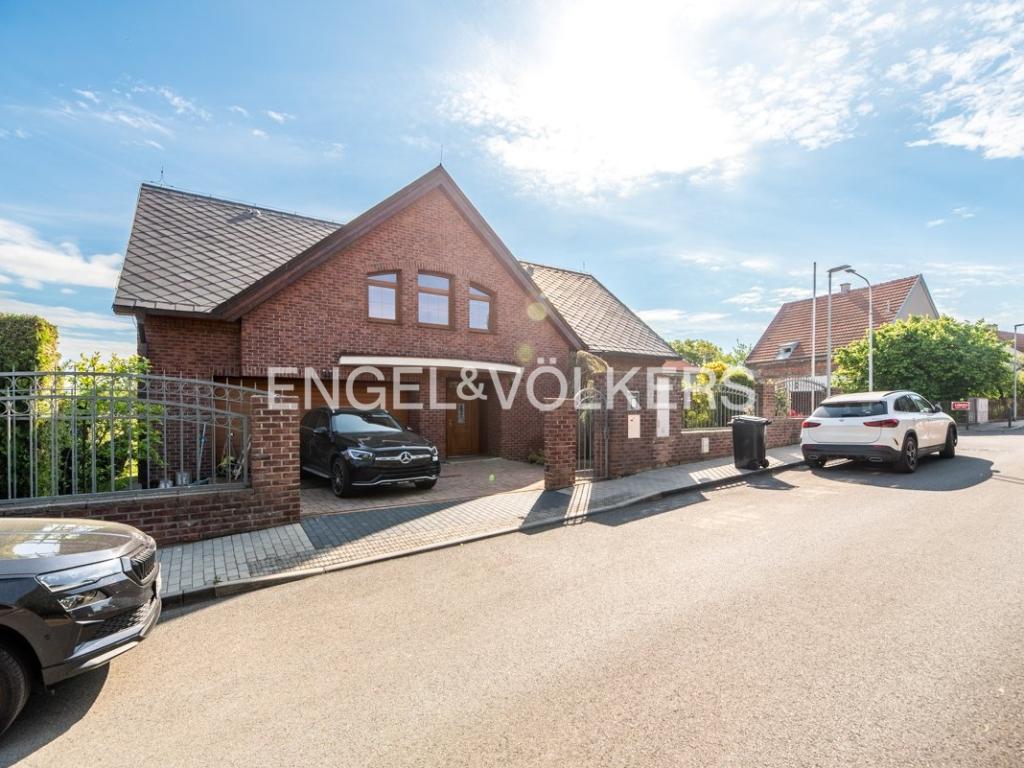 Pronájem domu 384 m2, Praha – náhled fotky 24