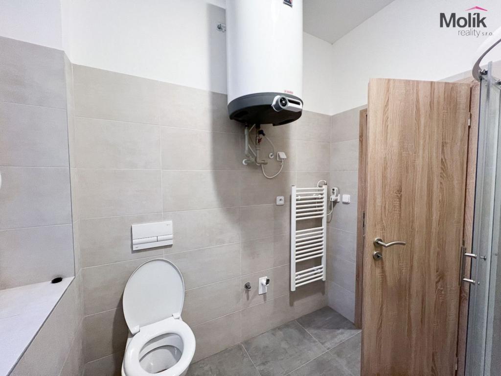 Pronájem bytu 1+kk 35 m2