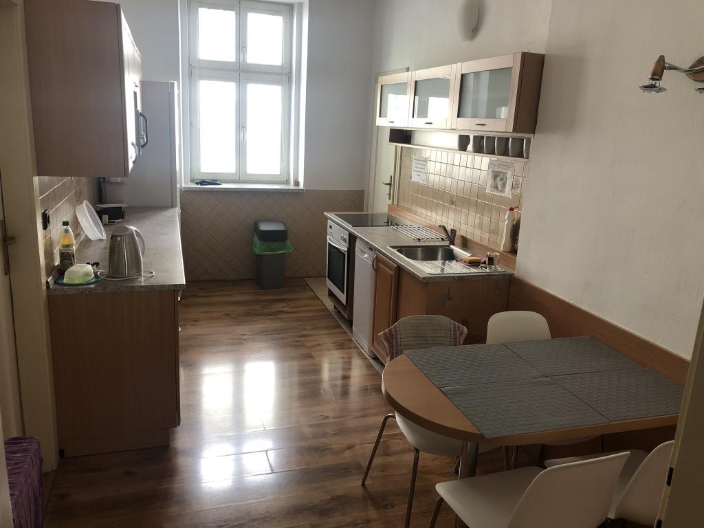 Spolubydleni bytu 2 lůžka 88 m2