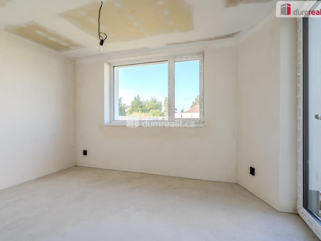 Prodej domu 460 m2, Vědomice – náhled fotky 16
