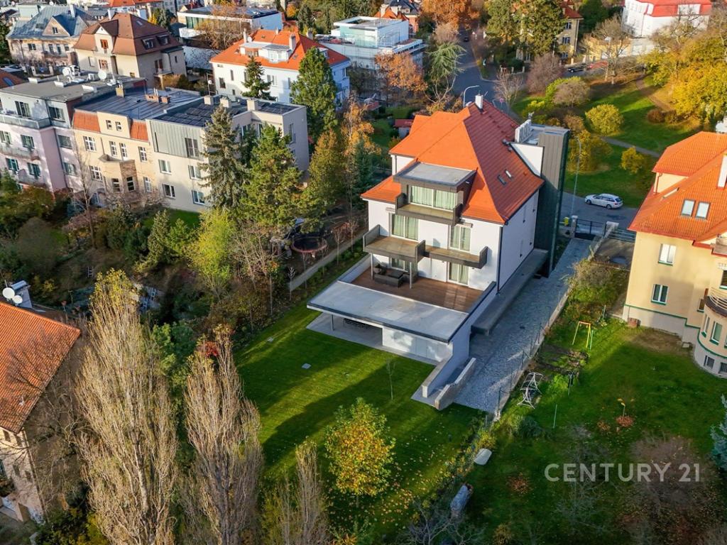Pronájem bytu 3+kk 137 m2, Praha – náhled fotky 20