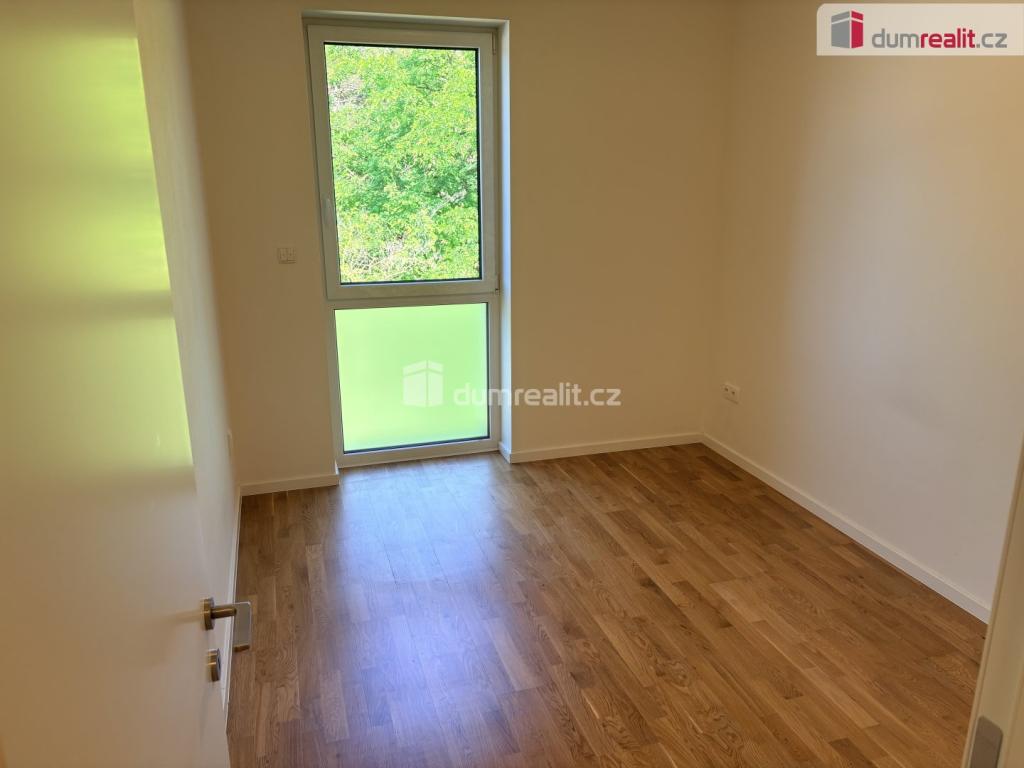 Pronájem bytu 2+kk 35 m2