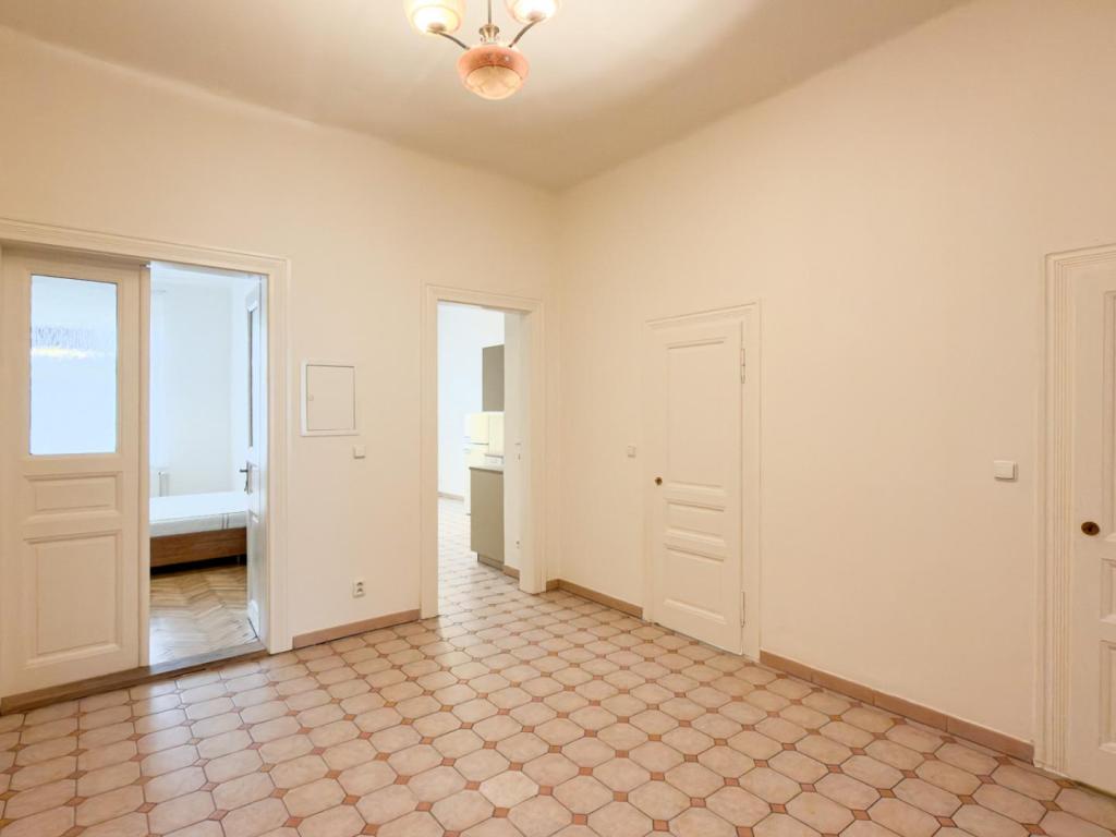 Pronájem bytu 2+1 85 m2, Praha – náhled fotky 14