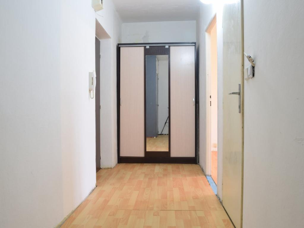 Pronájem bytu 1+1 38 m2