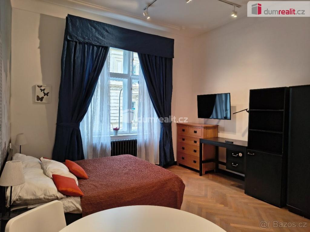 Pronájem bytu 1+1 31 m2