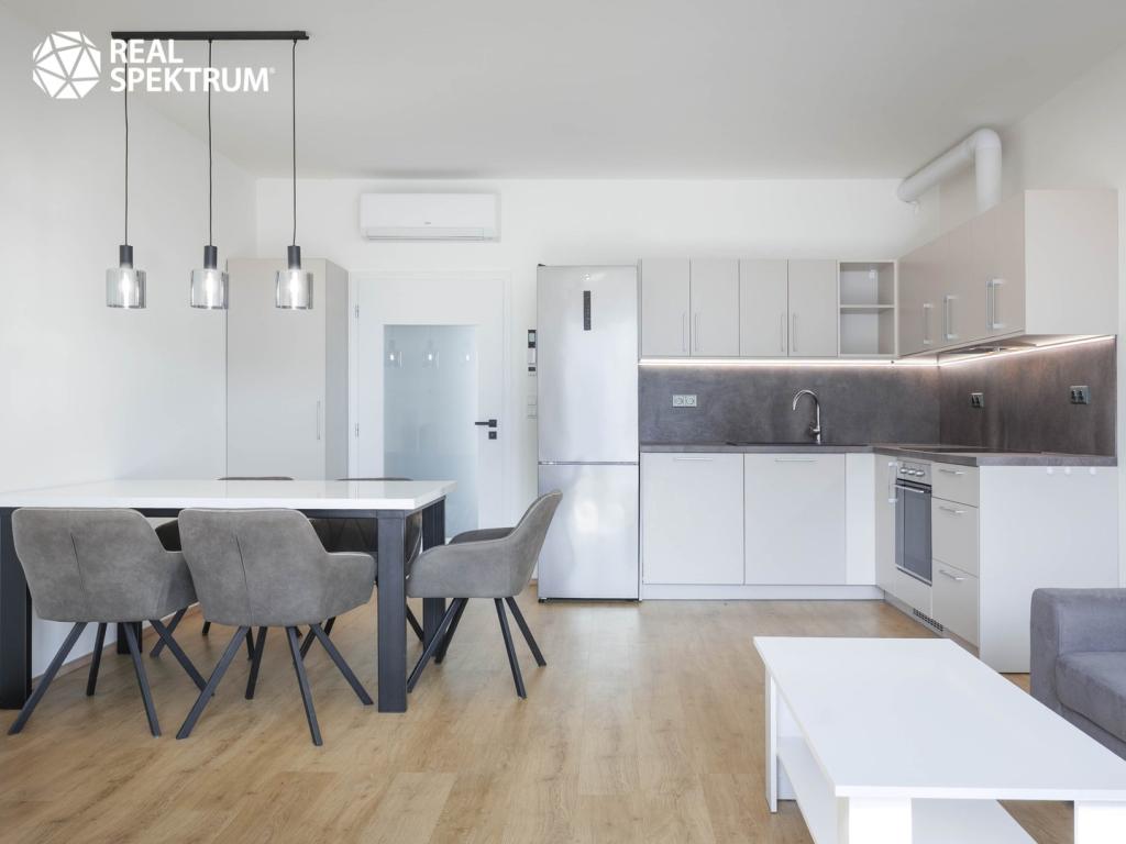 Pronájem bytu 2+kk 55 m2