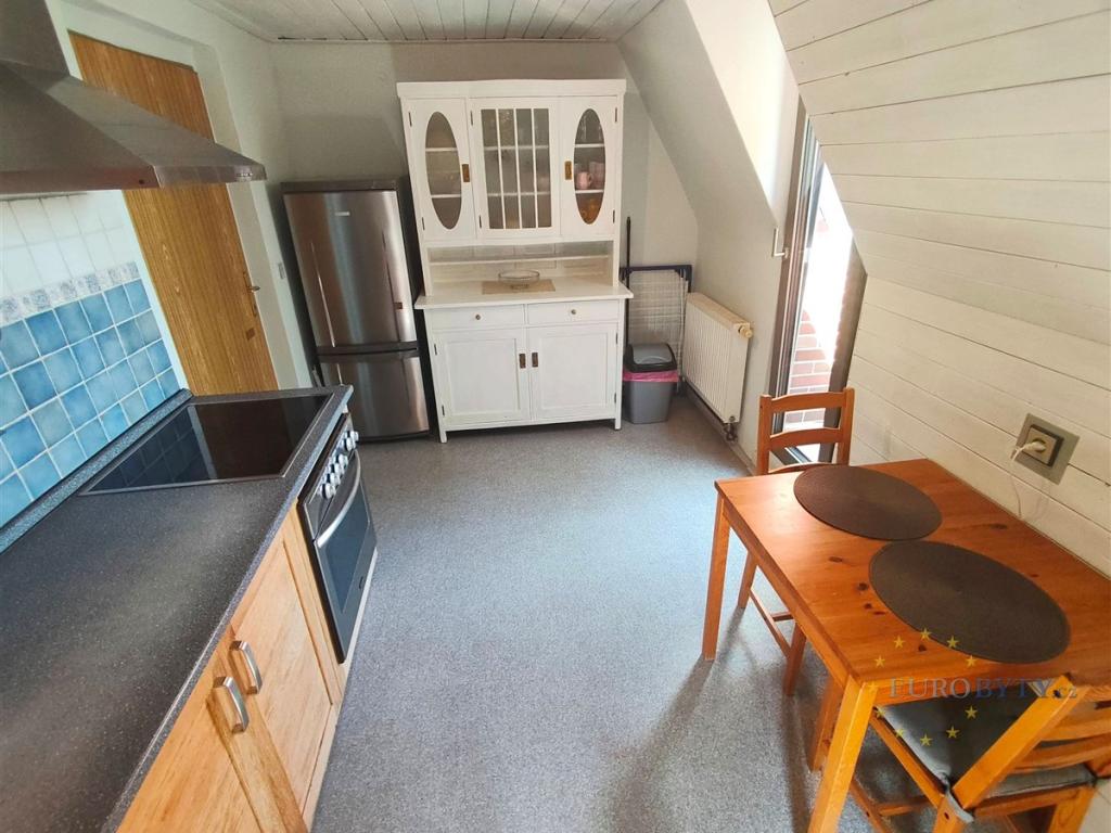 Pronájem bytu 2+1 70 m2
