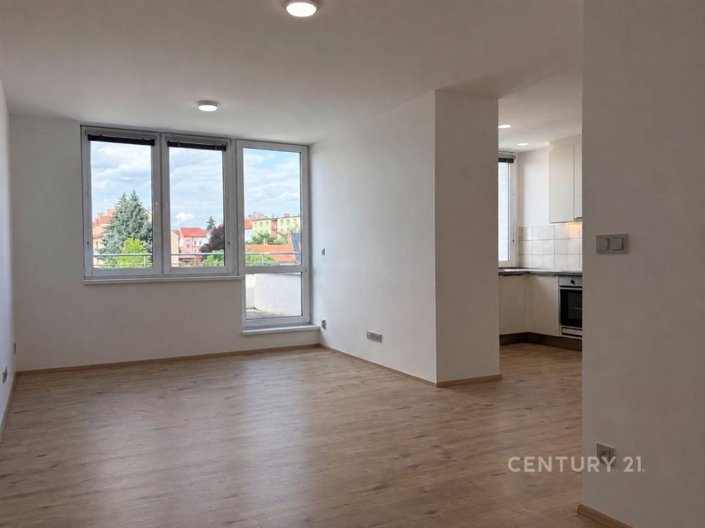 Pronájem bytu 2+kk 43 m2, Boskovice – náhled fotky 3