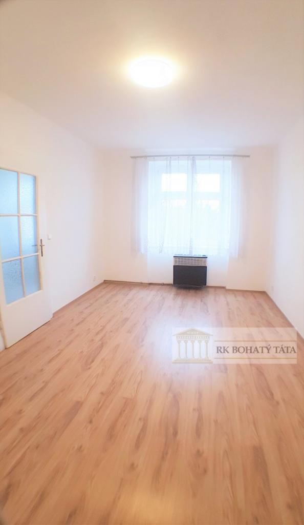 Pronájem bytu 2+kk 51 m2, Praha – náhled fotky 9