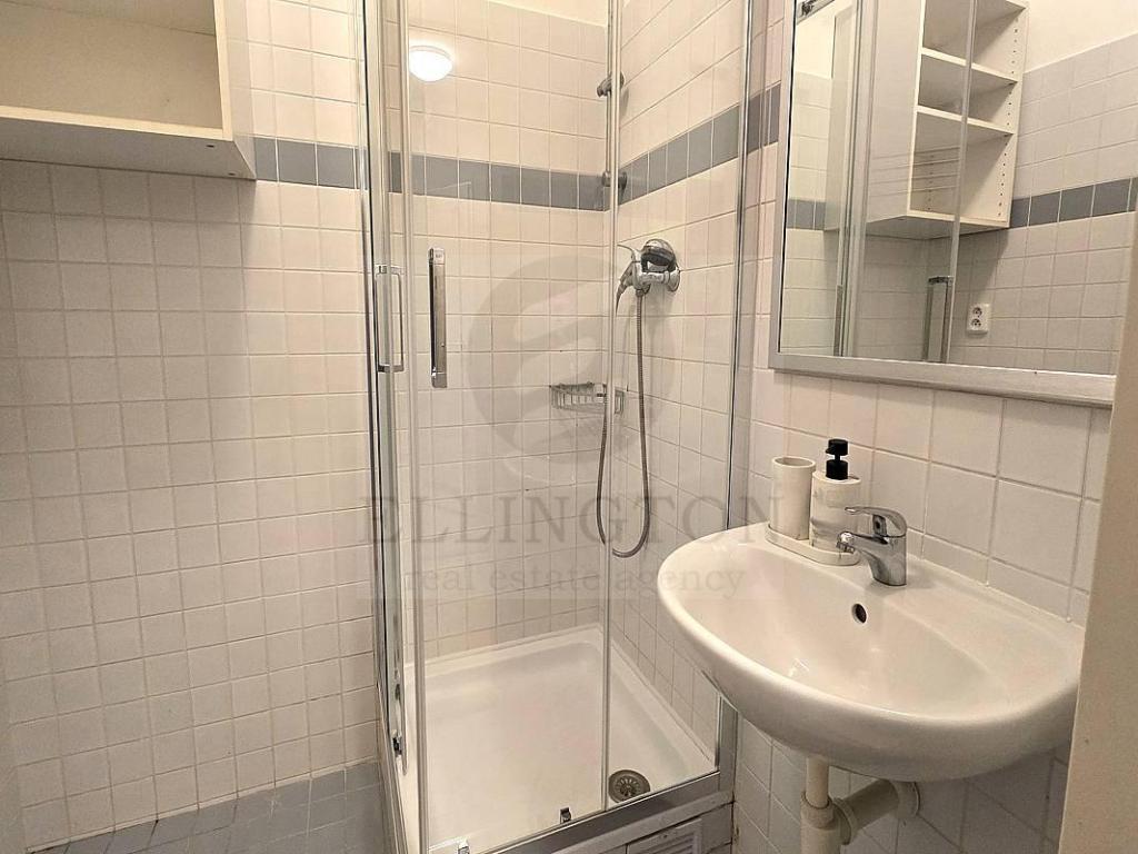 Prodej bytu 2+kk 42 m2, Praha – náhled fotky 11