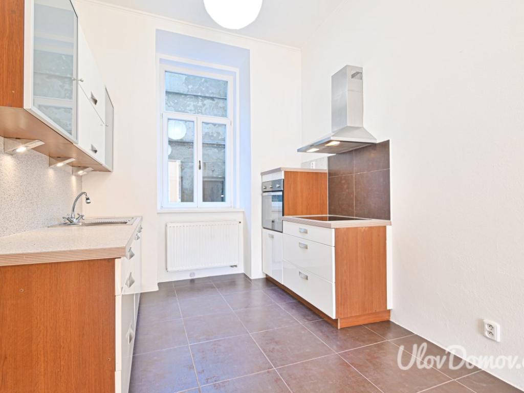 Pronájem bytu 2+1 72 m2
