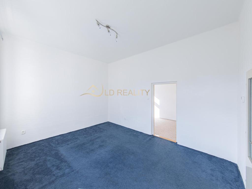 Pronájem bytu 2+1 56 m2