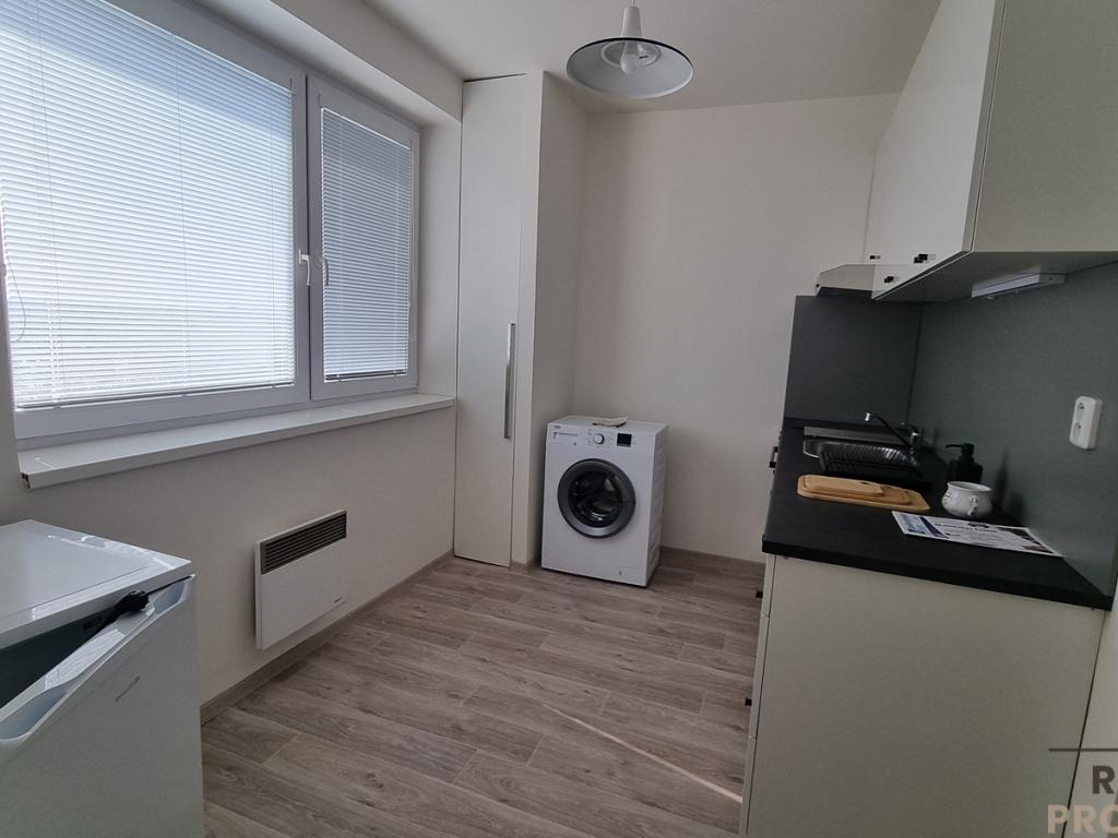 Pronájem bytu 1+1 34 m2