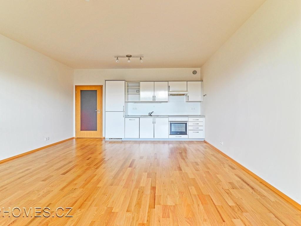 Pronájem bytu 2+kk 70 m2