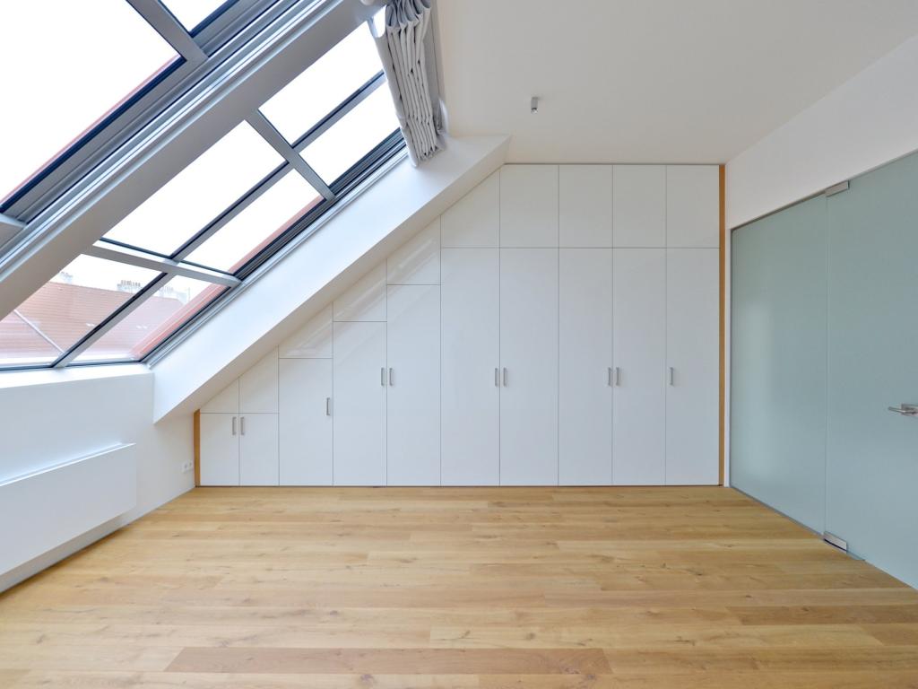 Pronájem bytu 4+kk 203 m2, Praha – náhled fotky 3