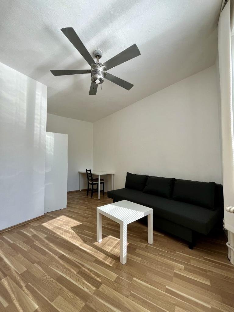 Pronájem bytu 1+kk 31 m2