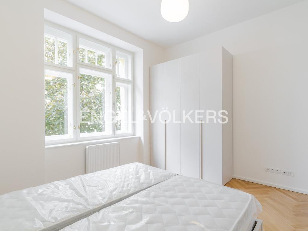 Pronájem bytu 4+kk 99 m2