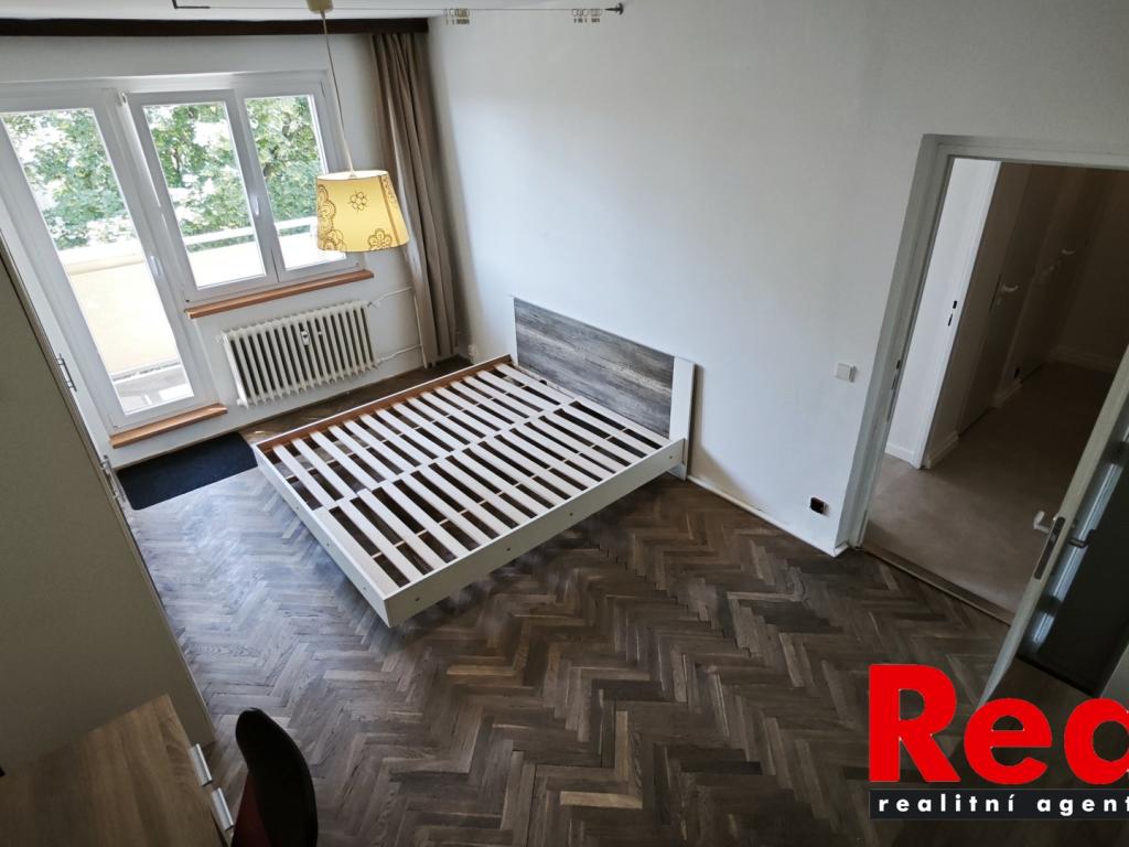 Pronájem bytu 1+1 37 m2