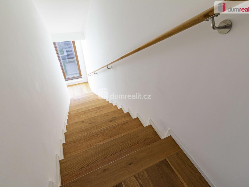 Prodej domu 286 m2, Praha – náhled fotky 24