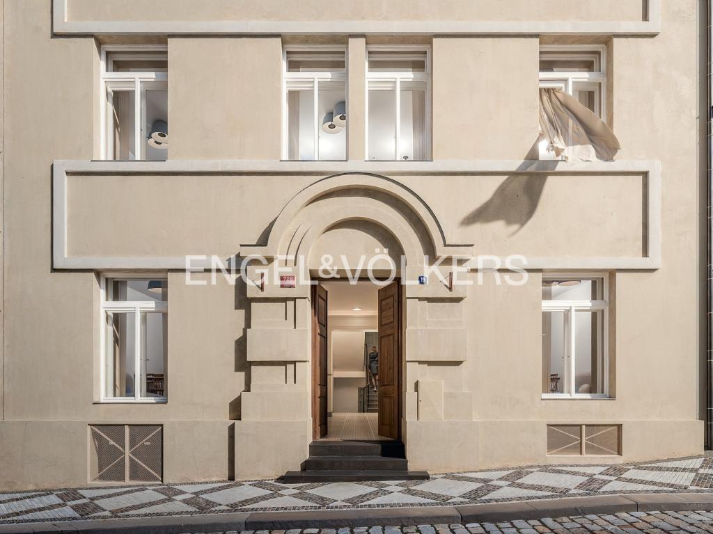 Prodej bytu 2+kk 65 m2, Praha – náhled fotky 2