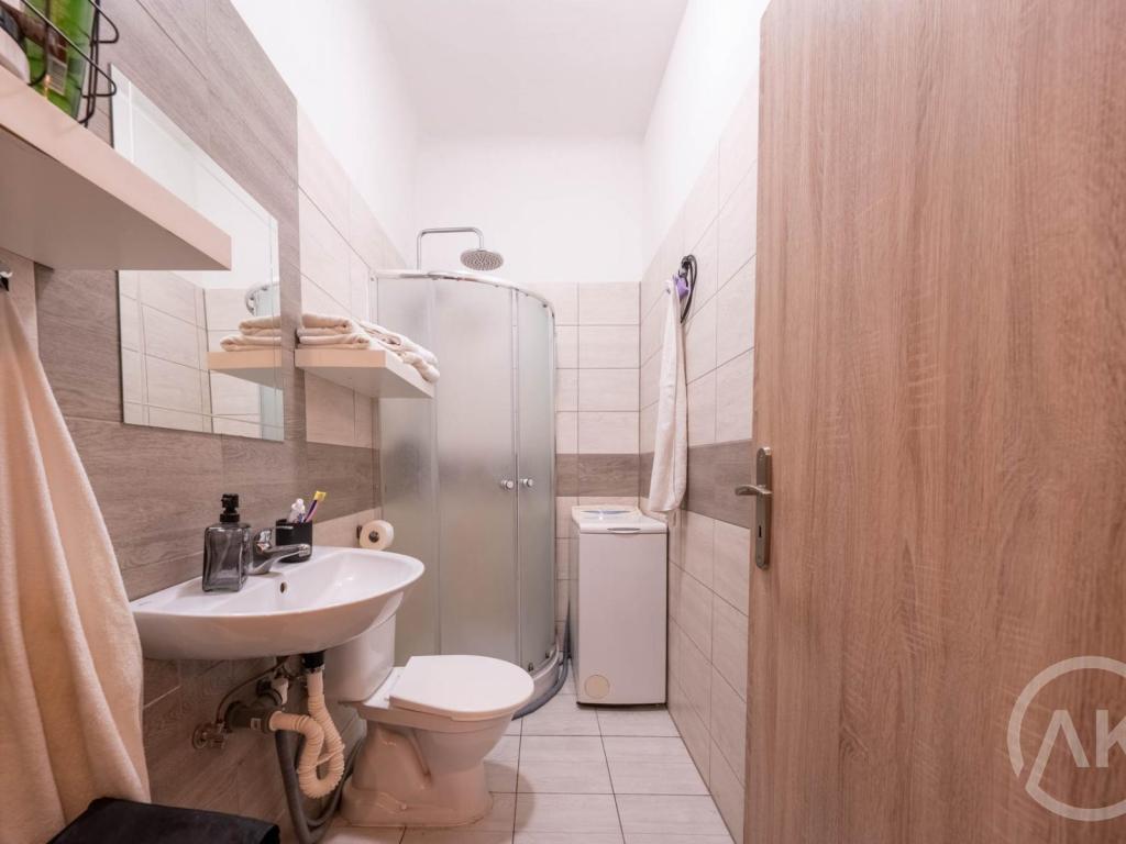 Pronájem bytu 2+kk 44 m2