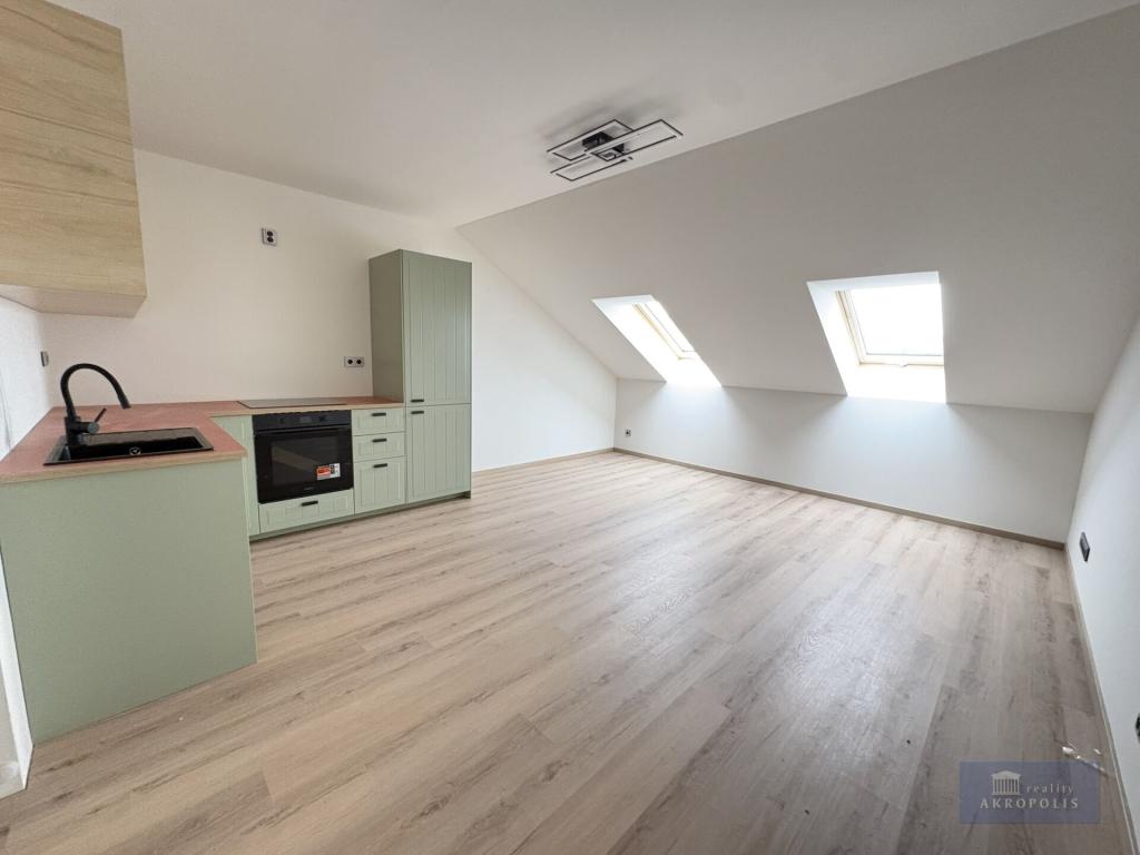 Pronájem bytu 2+kk 52 m2