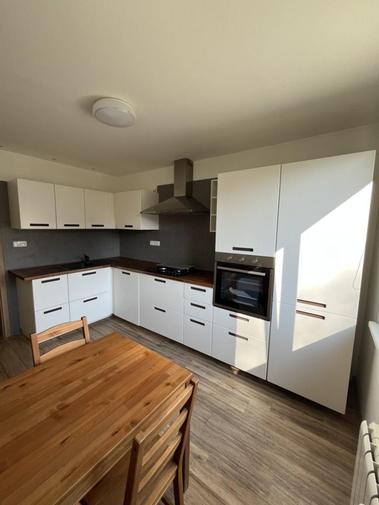 Pronájem bytu 2+1 70 m2