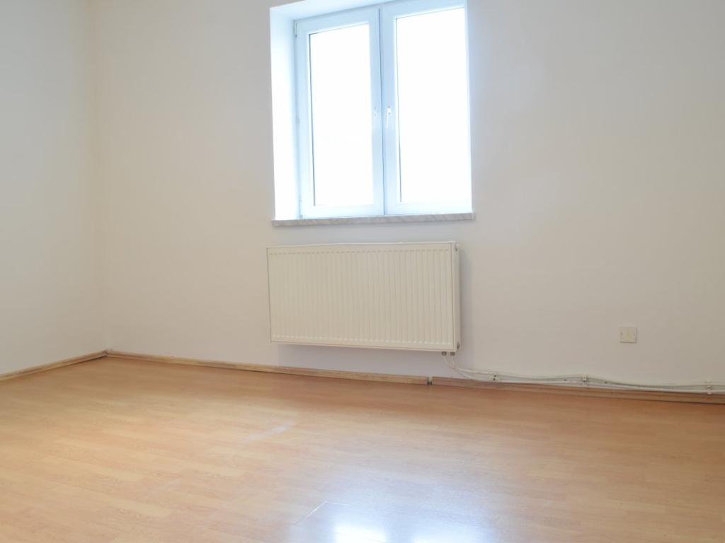 Pronájem bytu 2+kk 42 m2