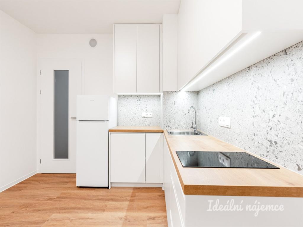 Pronájem bytu 2+kk 36 m2