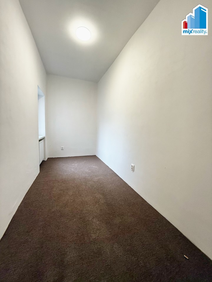 Pronájem bytu 2+1 48 m2, Strašice – náhled fotky 12