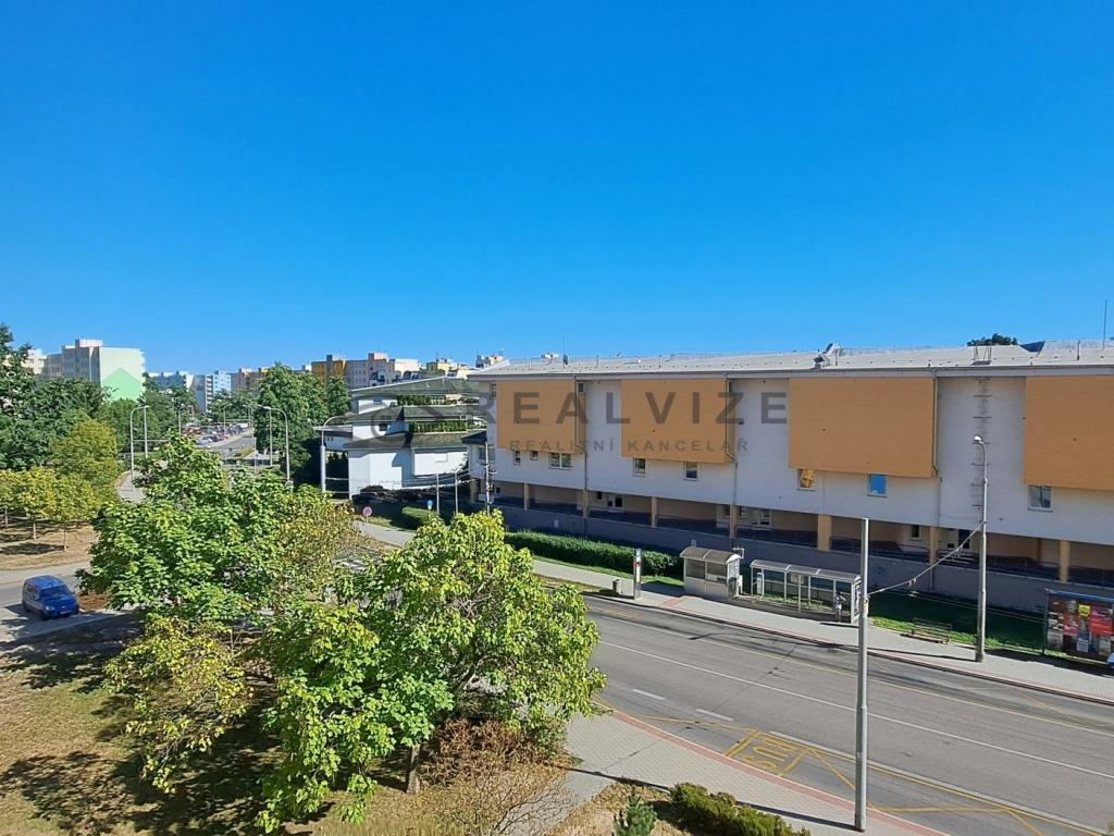 Pronájem bytu 3+1 70 m2, České Budějovice – náhled fotky 18