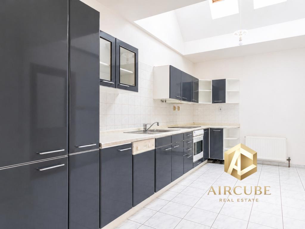 Pronájem bytu 3+1 92 m2, Praha – náhled fotky 8