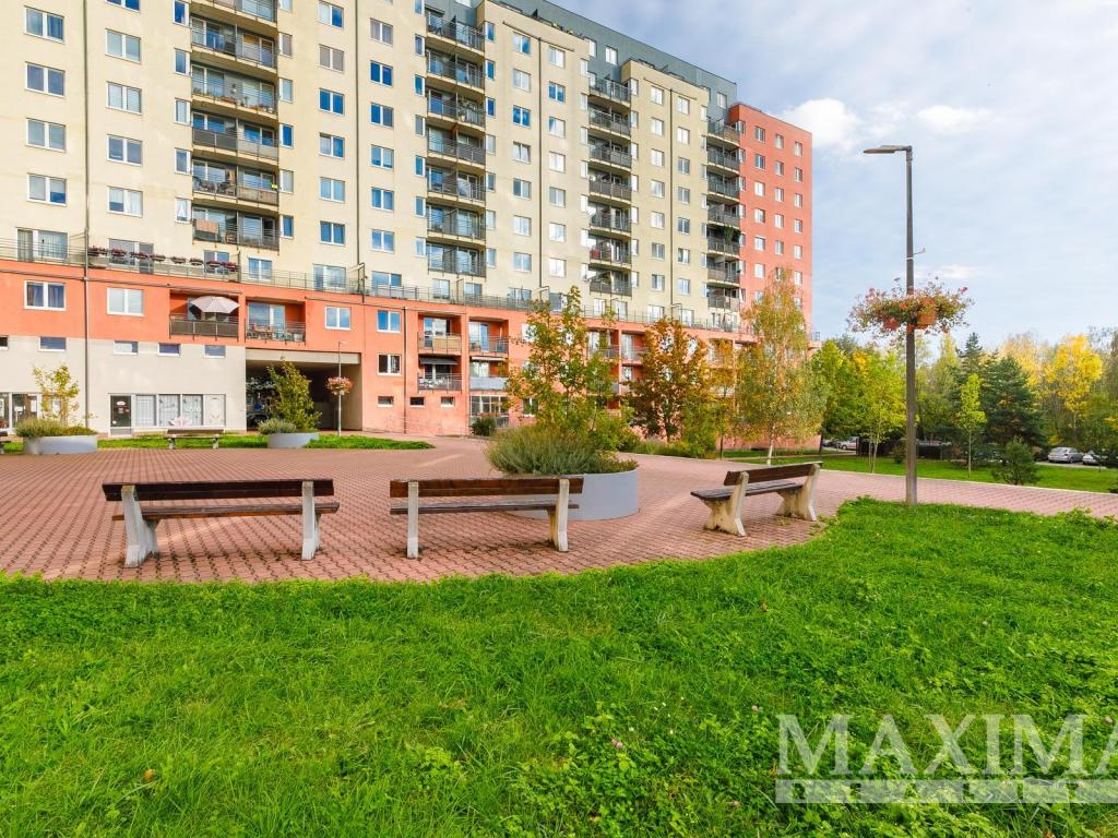 Pronájem bytu 1+kk 40 m2, Praha – náhled fotky 24