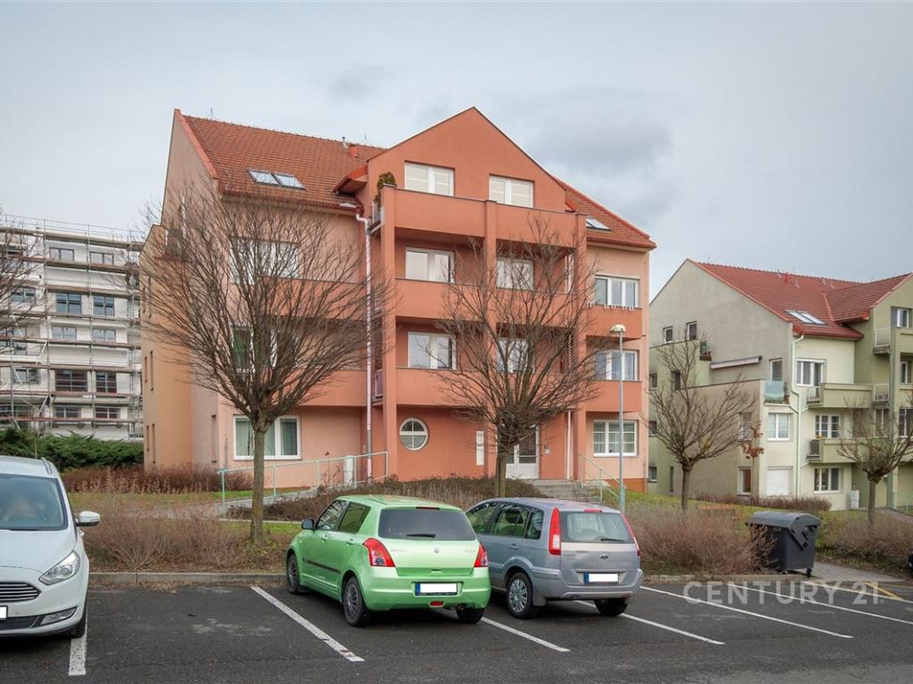 Pronájem bytu 2+kk 54 m2