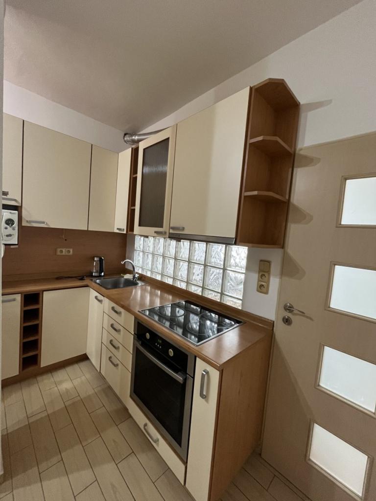Pronájem 2+1, Olomouc - Zeyerova, 14000 Kč, 42 m2