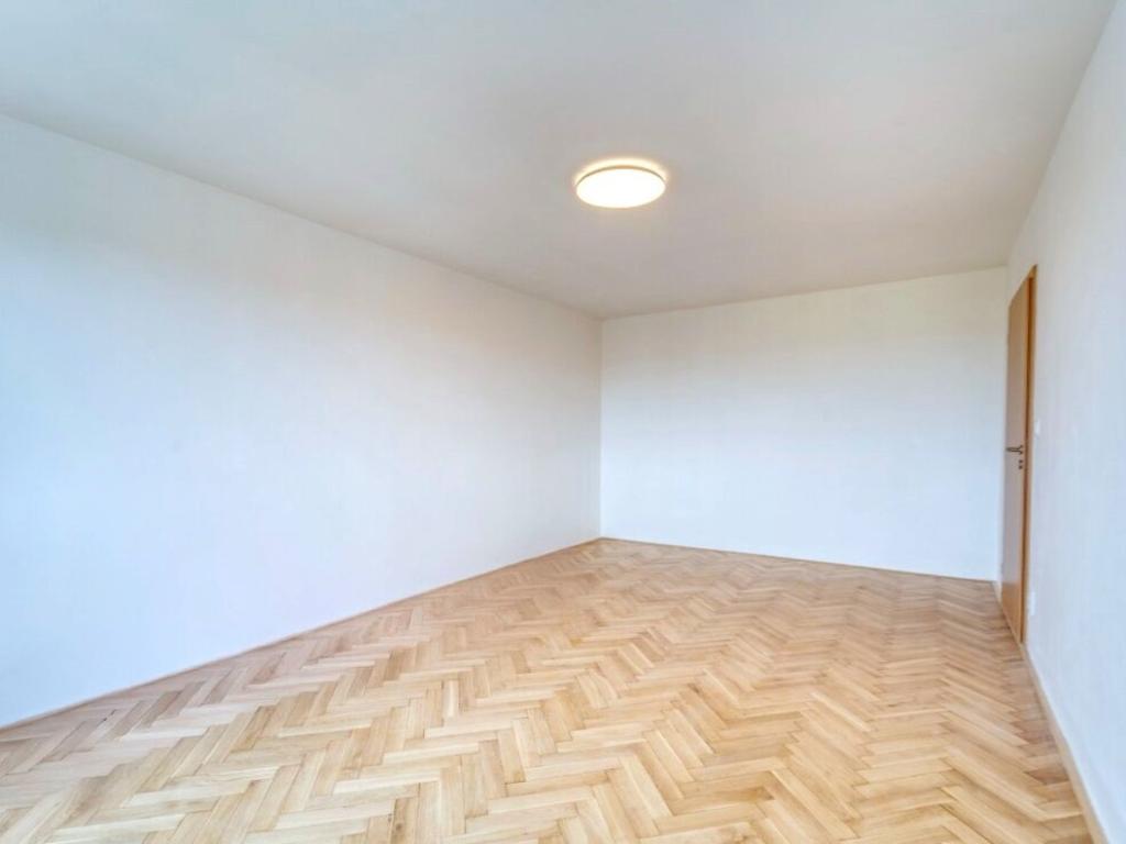 Pronájem bytu 1+1 40 m2