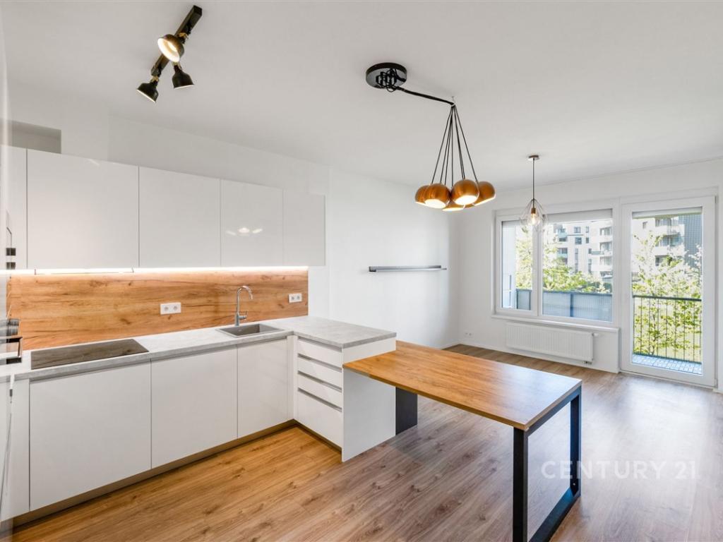 Pronájem bytu 3+kk 75 m2