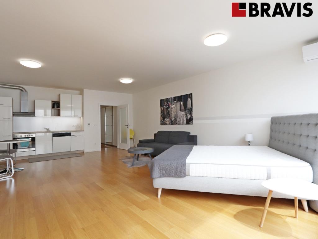 Pronájem bytu 1+kk 63 m2