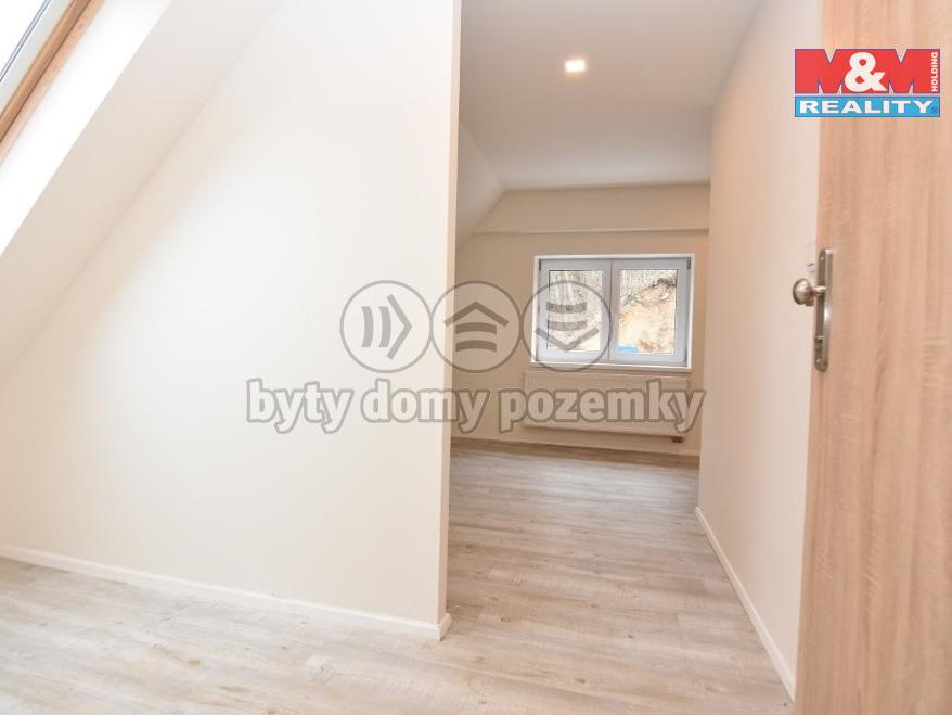 Pronajem bytu 2+kk 42 m2