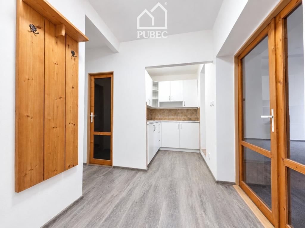 Pronájem bytu 2+1 67 m2