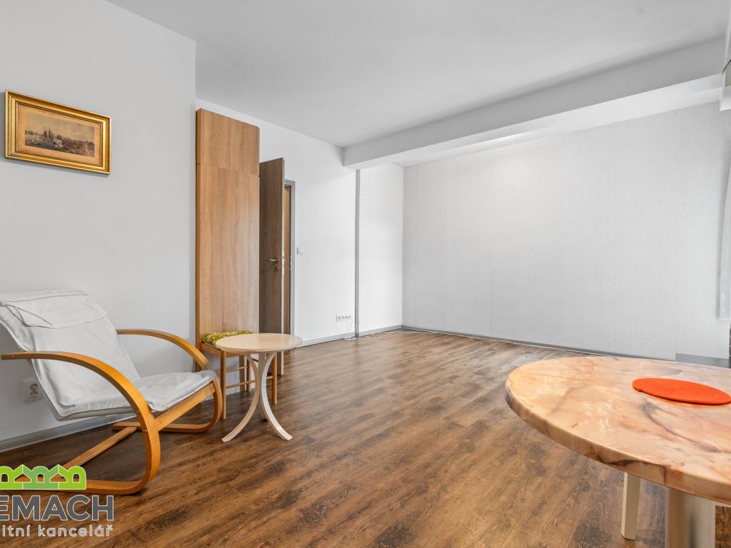 Pronájem bytu 1+kk 35 m2